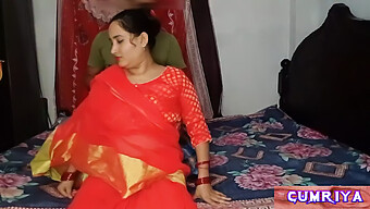 Indienne De 18 Ans Se Masturbe Avec De Gros Seins Naturels