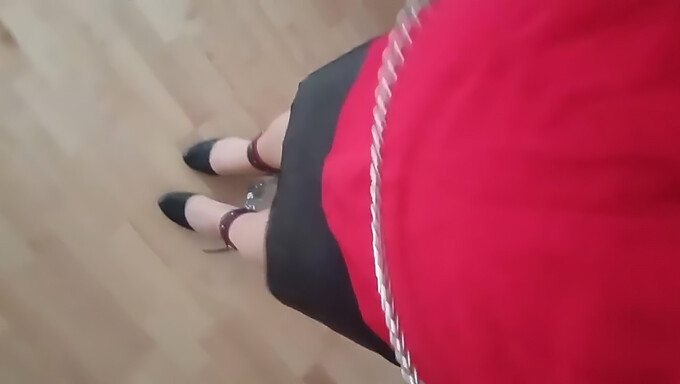 Sissy Chịu Đau Đớn Và Nhục Nhã Trong Bdsm