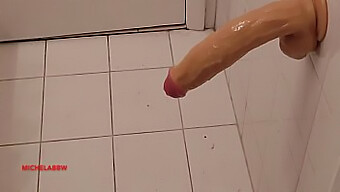 A Solo Session In The Bathroom With A Well-Endowed Amateur