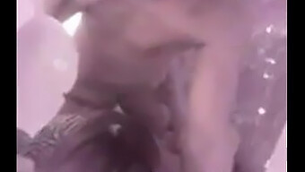 Vídeo Pov De Adolescente Indiana Fazendo Sexo Em Grupo Com Cowgirl