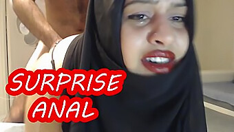 Fucking A Hijab Woman'S Butt In Painful Anal Pleasure