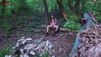 Teen (18+) Girl Masturbates In The Woods For Your Pleasure