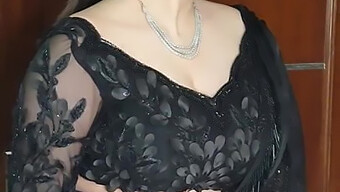 Seductive Indian Housewife