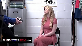 Sunny Lane'S Big Tits Bounce As She Gets Creampied By The Security Guard