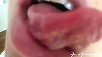 Amateur Teenie Girl Gets Her Throat Fucked