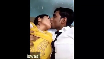 Rough Sex With An Indian Housewife In A Car