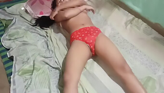 Pareja India Disfruta Del Sexo Anal Con Una Gran Polla