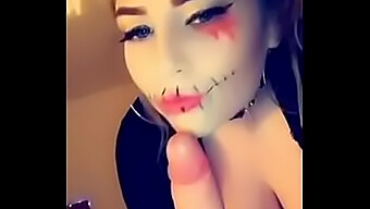 Amelia Skye Facesit De Halloween Cu Sperma Facială De Casă