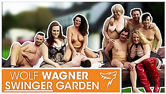 Alman Milf'Ler Ve Rastgele Erkeklerle Swinger Partisinde Grup Seks