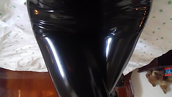 Femdom Mistress'S Mobile Masturbation In Latex