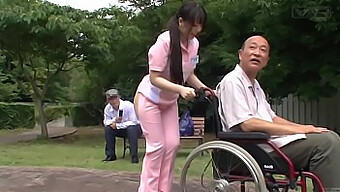 Japanese Caregiver Reveals Her Nude Body In A Bizarre Outdoor Encounter